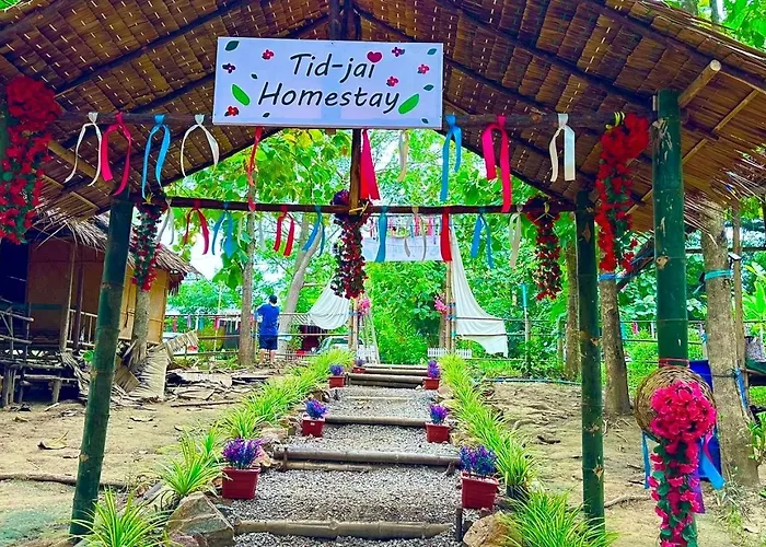 รีสอร์ท Tid-jai At Suan Phueng