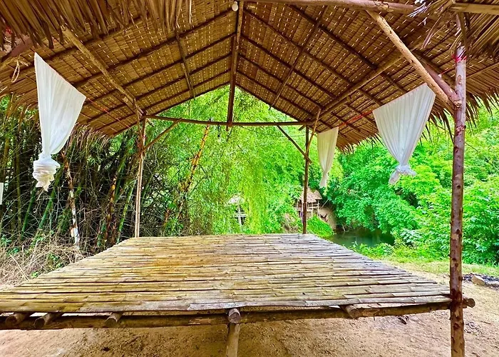 รีสอร์ท Tid-jai At Suan Phueng