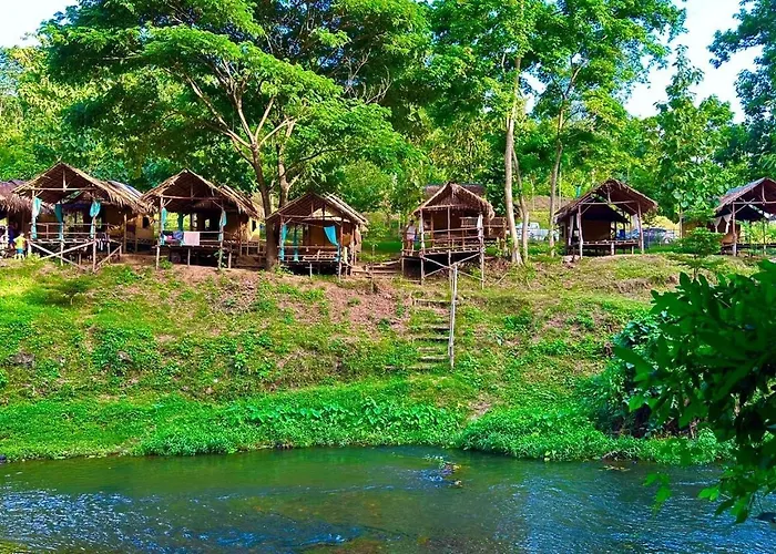 Tid-jai At Suan Phueng 3*