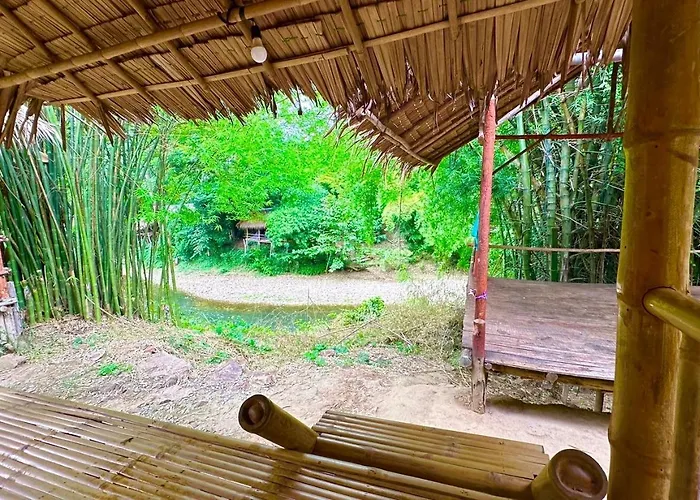 Tid-jai At Suan Phueng Ban Bo (Ratchaburi)
