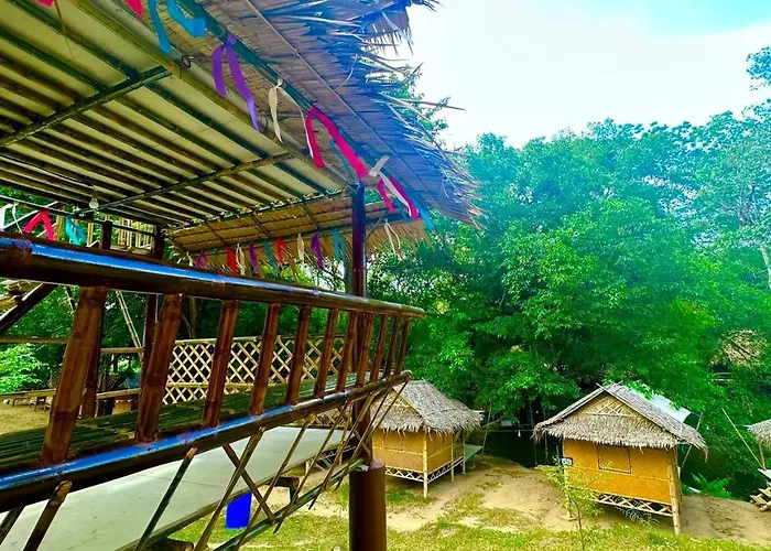Tid-jai At Suan Phueng รีสอร์ท Ban Bo (Ratchaburi)
