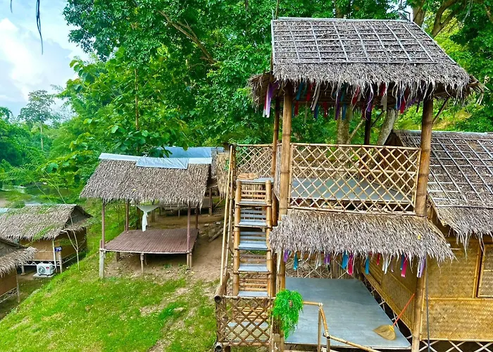 Tid-jai At Suan Phueng รีสอร์ท
