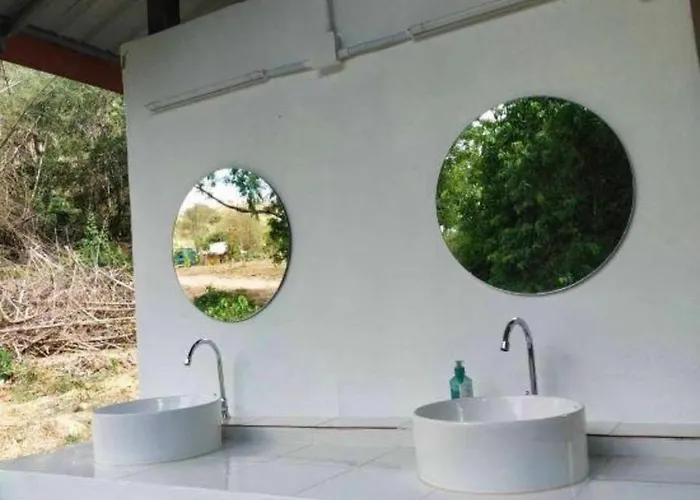 รีสอร์ท Tid-jai At Suan Phueng 3*